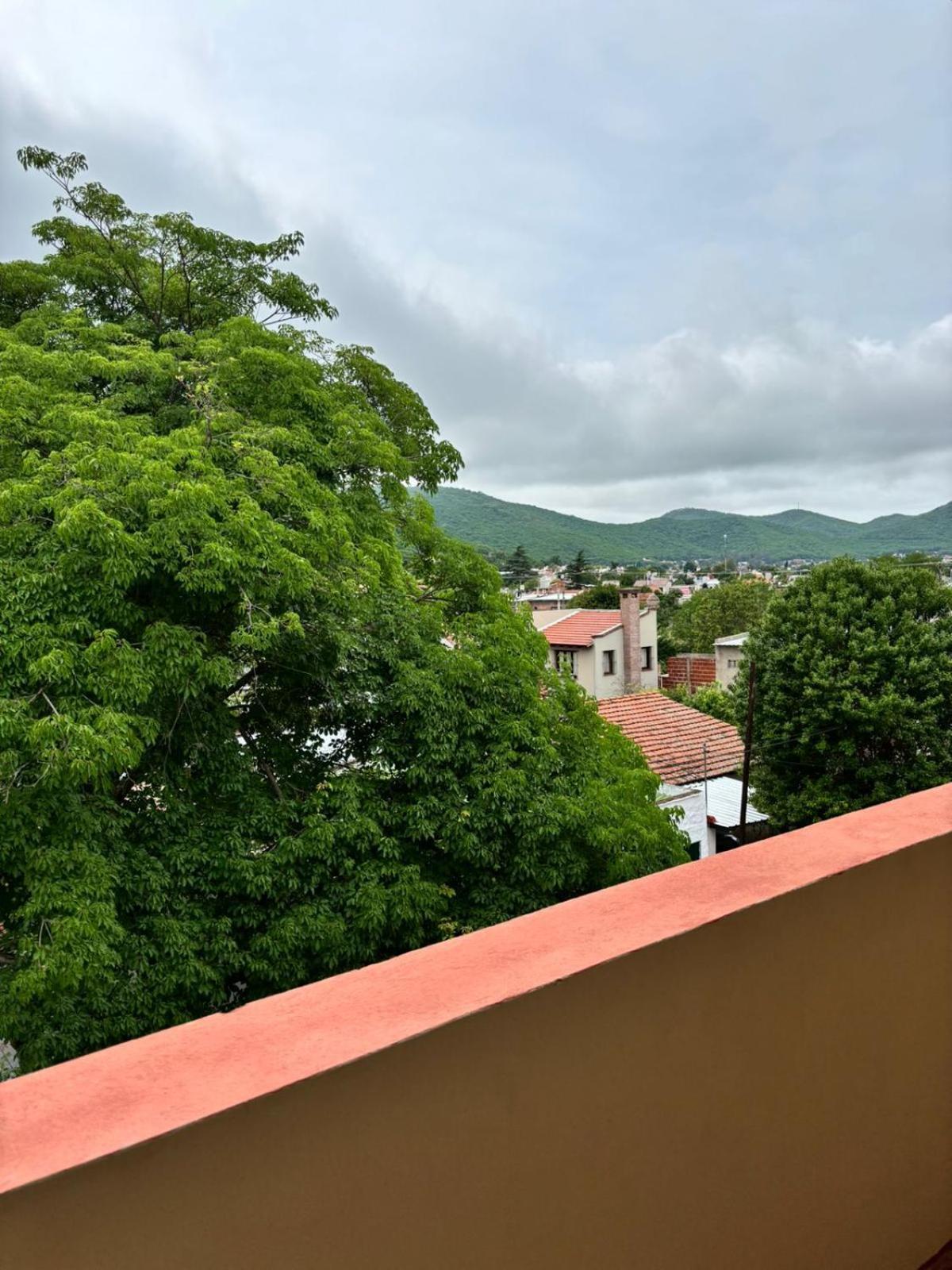 Guest House Salta Bagian luar foto